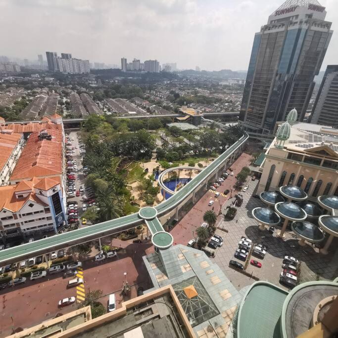 New-Sunwaylagoonfamilysuite-Highest Floor-2-4Pax-Netflix-Balcony-Superfastinternet Petaling Jaya Exterior foto